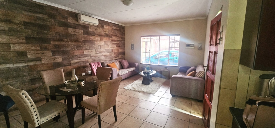 To Let 3 Bedroom Property for Rent in Waterkloof East North West